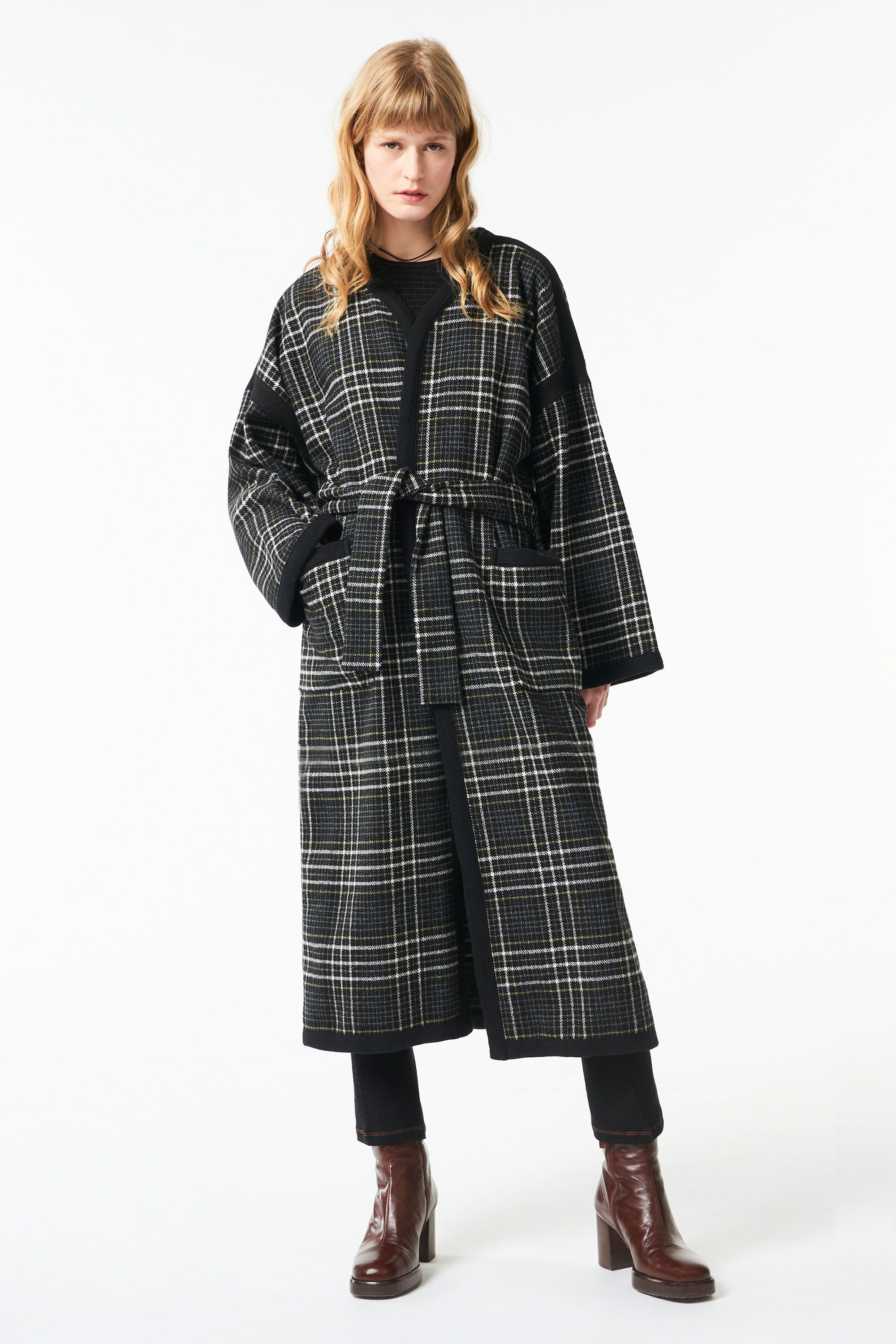 Manteau antik batik 2025