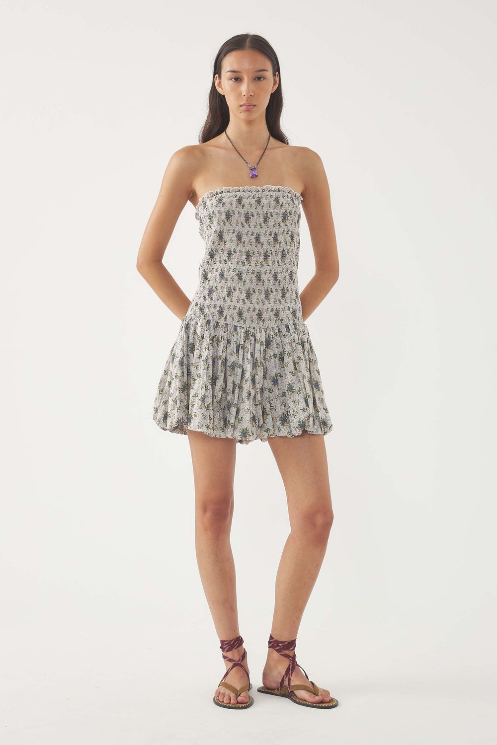 Strapless Dress Pada
