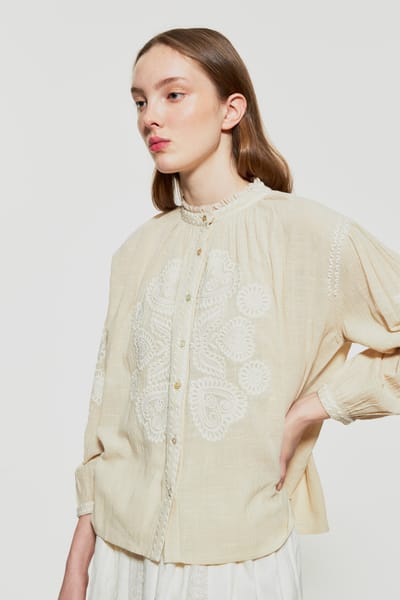 Antikbatik Robby embroidered blouse