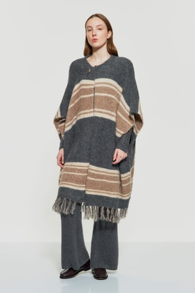 Antikbatik Mila alpaca wool poncho