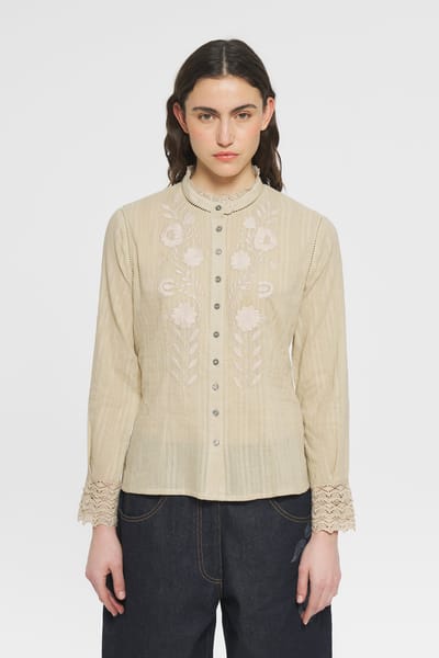 Antikbatik Kiss Embroidered blouse