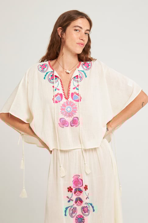 Antikbatik Top ricamato stile caftano Magoo