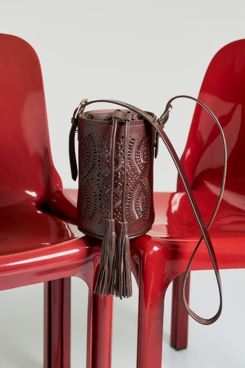 Antikbatik Galy small bucket bag