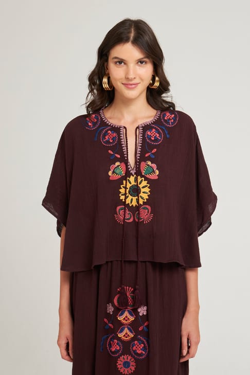 Antikbatik Magoo kaftan-style embroidered top