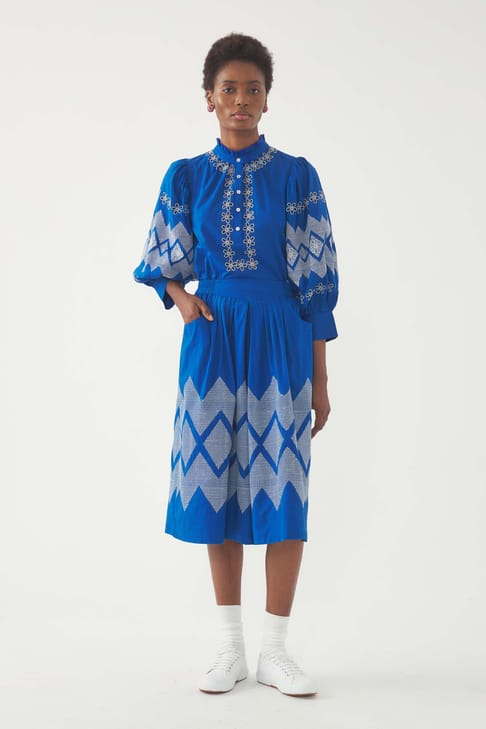 Antikbatik Embroidered Short Tolede