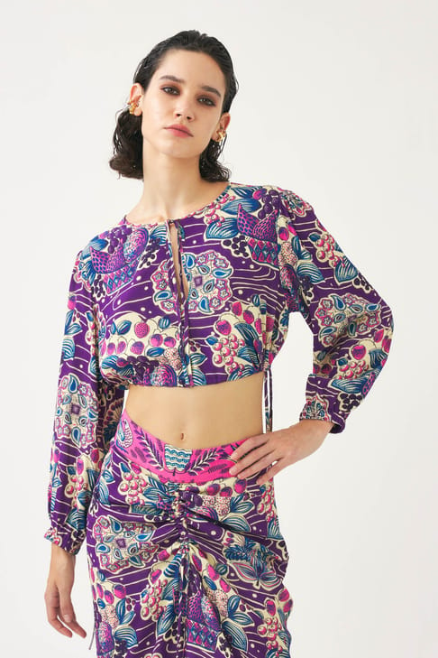 Antikbatik Crop top Ysee