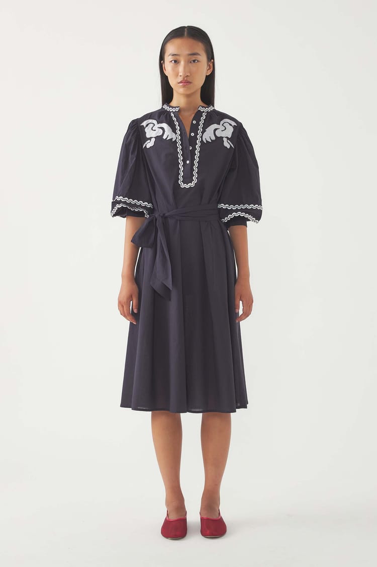 antik batik Robe brodée Dalli