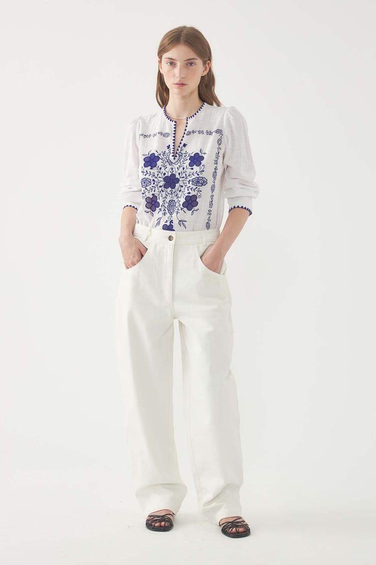 antik batik Blouse brodée Vahani