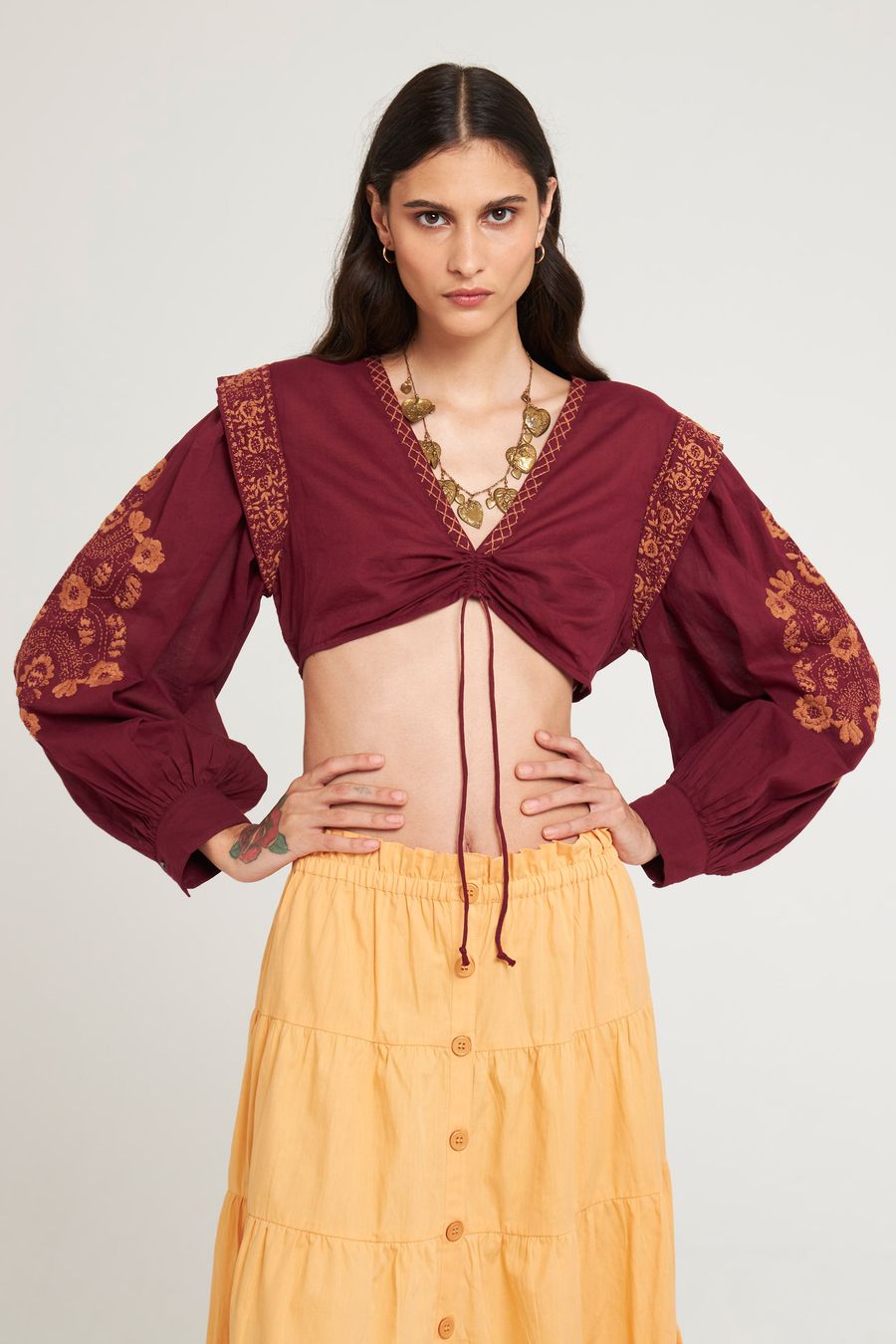 Antikbatik Crop-top brodé Alani