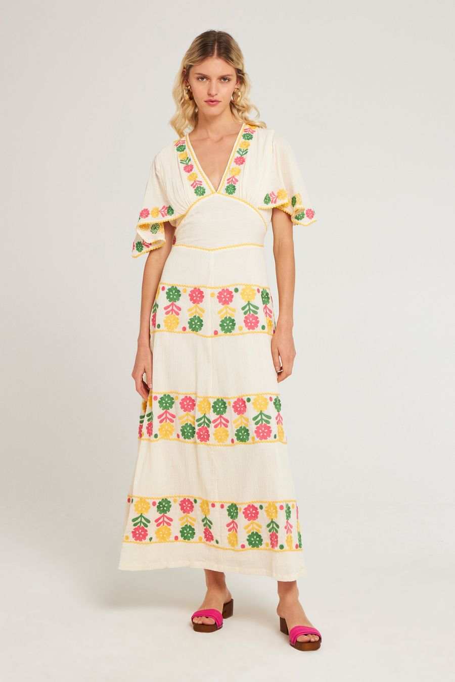 Antikbatik Robe longue brodée Clémence