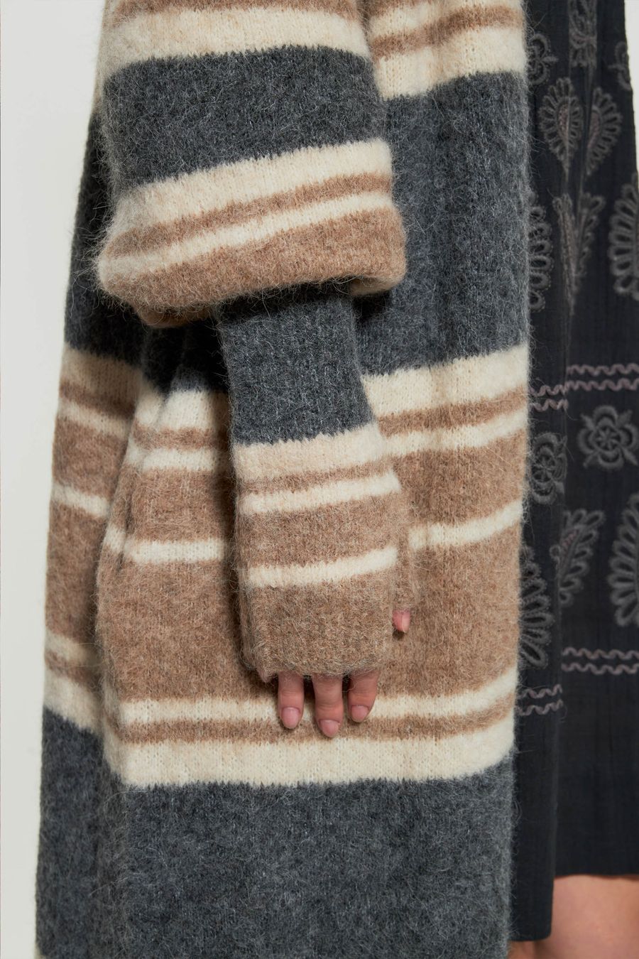 Antikbatik Mila alpaca wool mittens