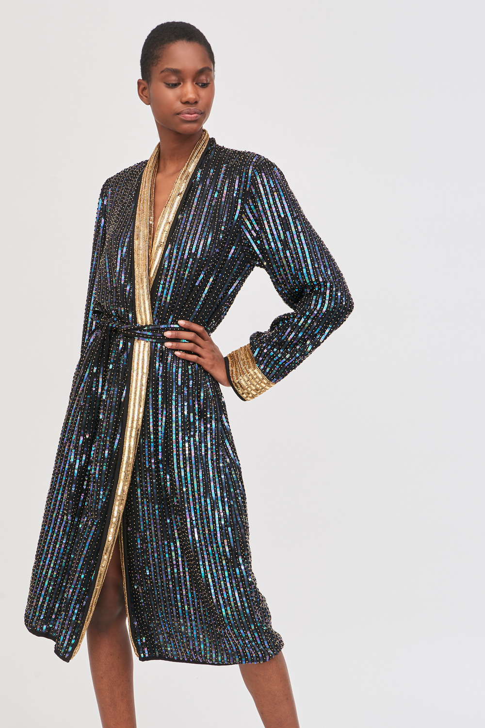 Kimono brodé de sequins Party - Antik Batik (photo) Kimono brodé de sequins Party - Antik Batik (photo)