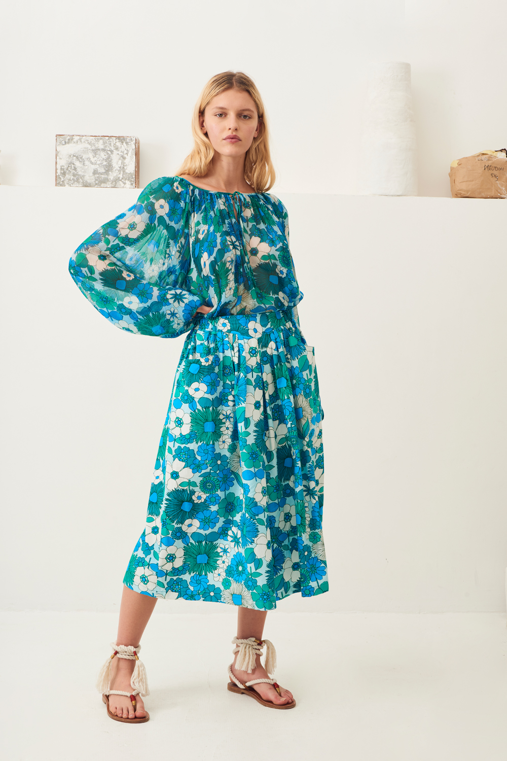 Blouse transparente Lorette - Bleu - Antik Batik (photo) Blouse transparente Lorette - Bleu - Antik Batik (photo)