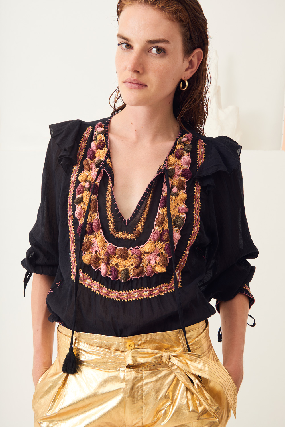 Blouse fluide crochet Lova - Noir - Antik Batik (photo) Blouse fluide crochet Lova - Noir - Antik Batik (photo)