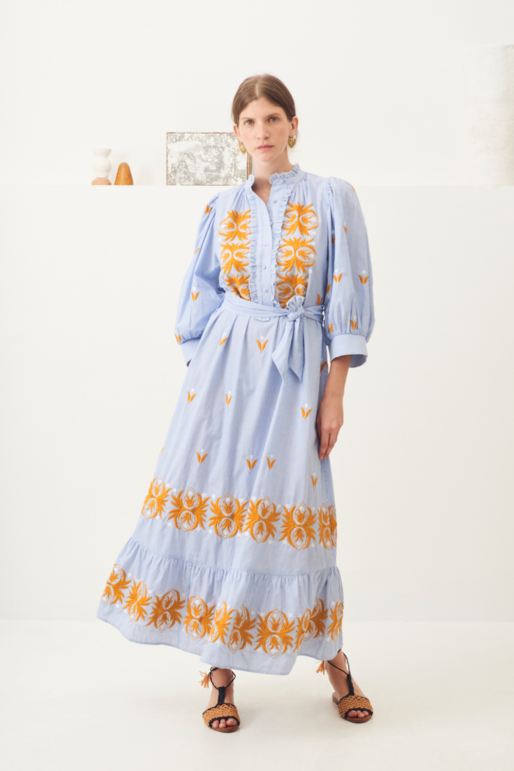 Robe longuebrodée manches bouffantes Mexica - Antik Batik (photo) Robe longuebrodée manches bouffantes Mexica - Antik Batik (photo)