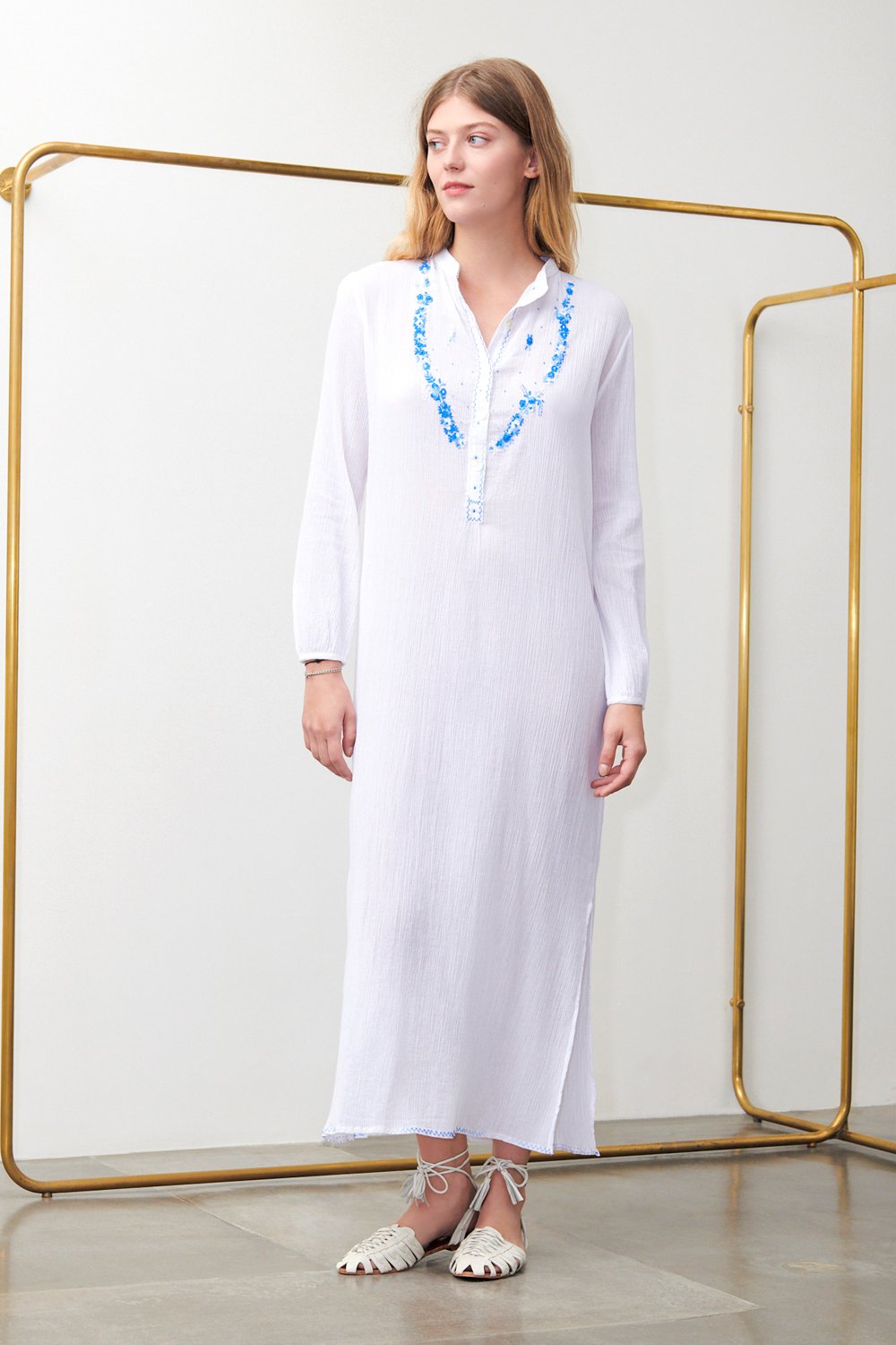 Robe longue Albane blanche - Antik Batik (photo) Robe longue Albane blanche - Antik Batik (photo)