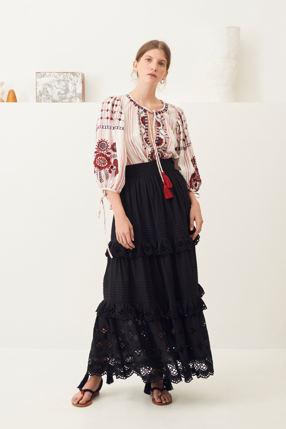 Jupe longue dentelle Ally - Noir - Antik Batik (photo) Jupe longue dentelle Ally - Noir - Antik Batik (photo)