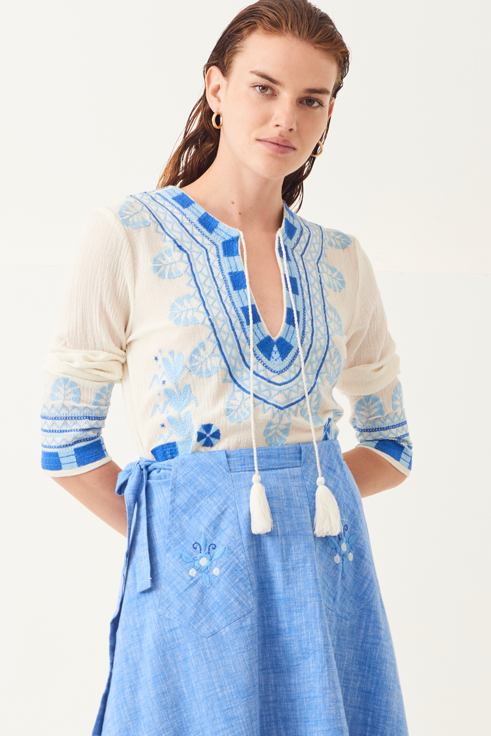 Blouse ethnique brodée Ava - Antik Batik (photo) Blouse ethnique brodée Ava - Antik Batik (photo)