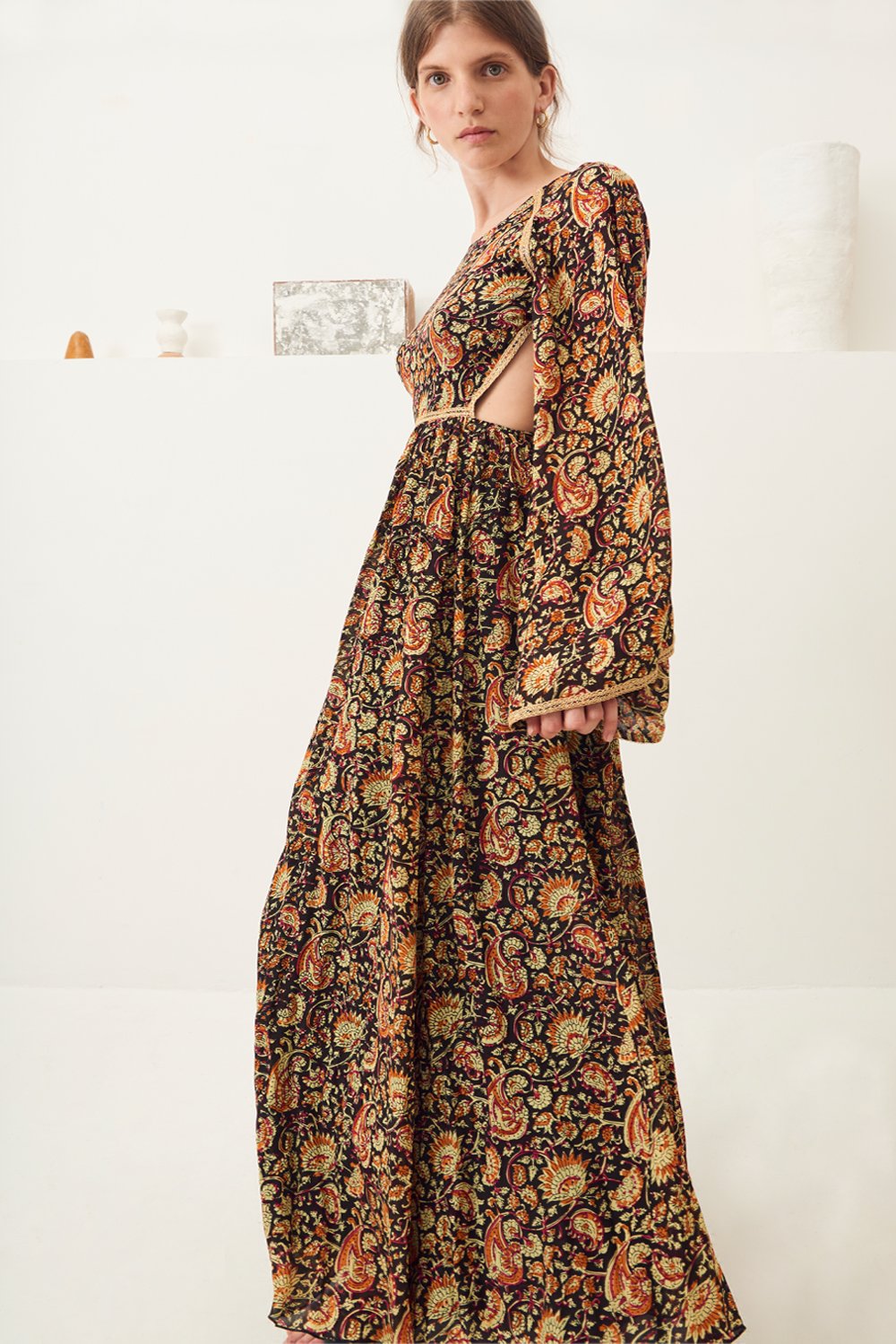 Maxi-robe dos-nu imprimée Cherie - Noir - Antik Batik (photo) Maxi-robe dos-nu imprimée Cherie - Noir - Antik Batik (photo)