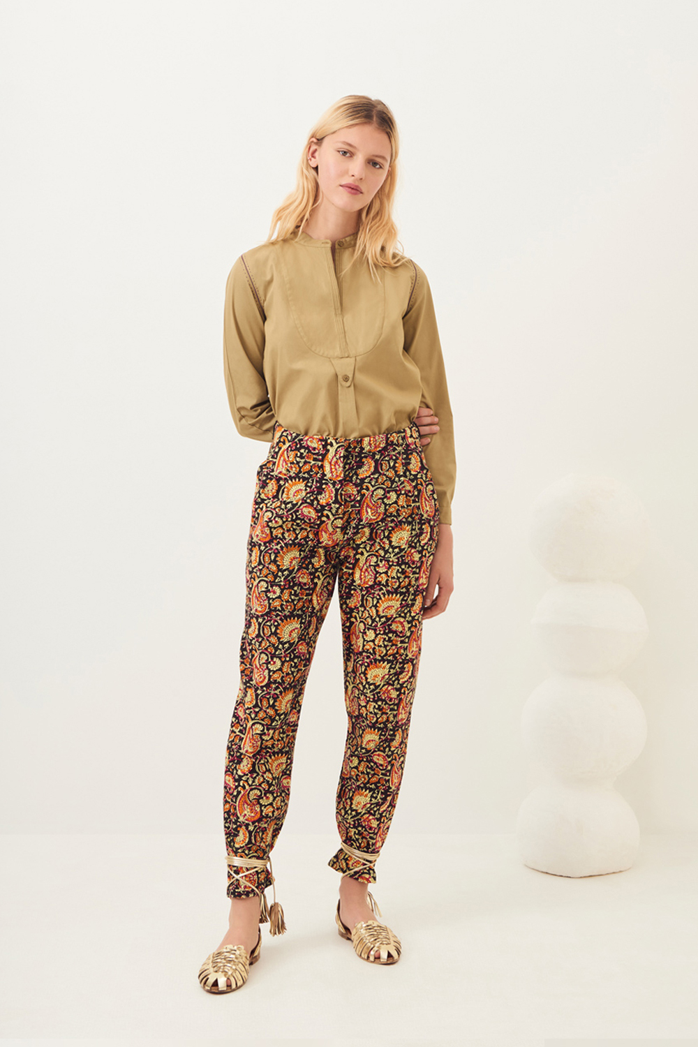 Pantalon carotte Chérie - Noir - Antik Batik (photo) Pantalon carotte Chérie - Noir - Antik Batik (photo)