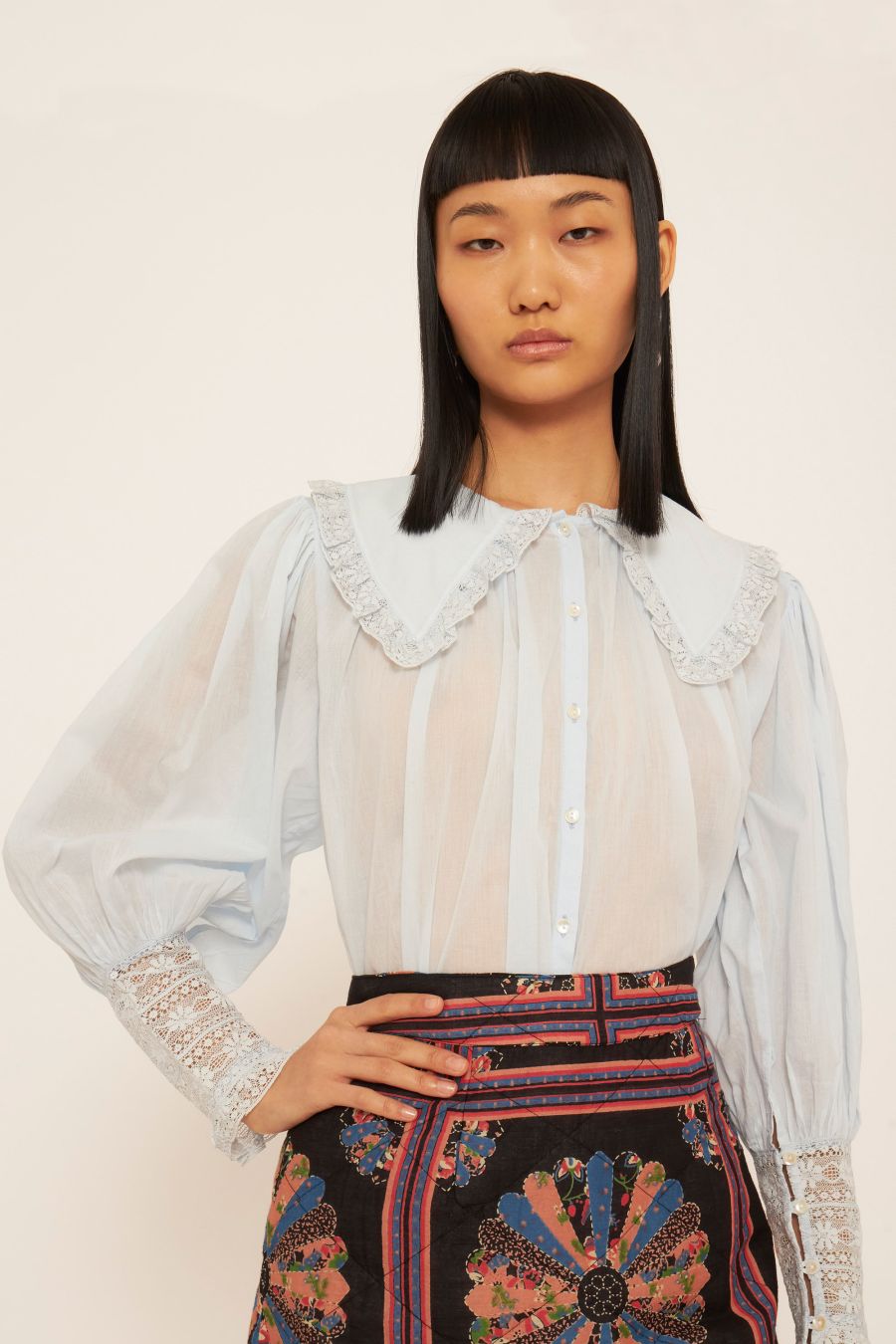 Antikbatik Gladis blouse