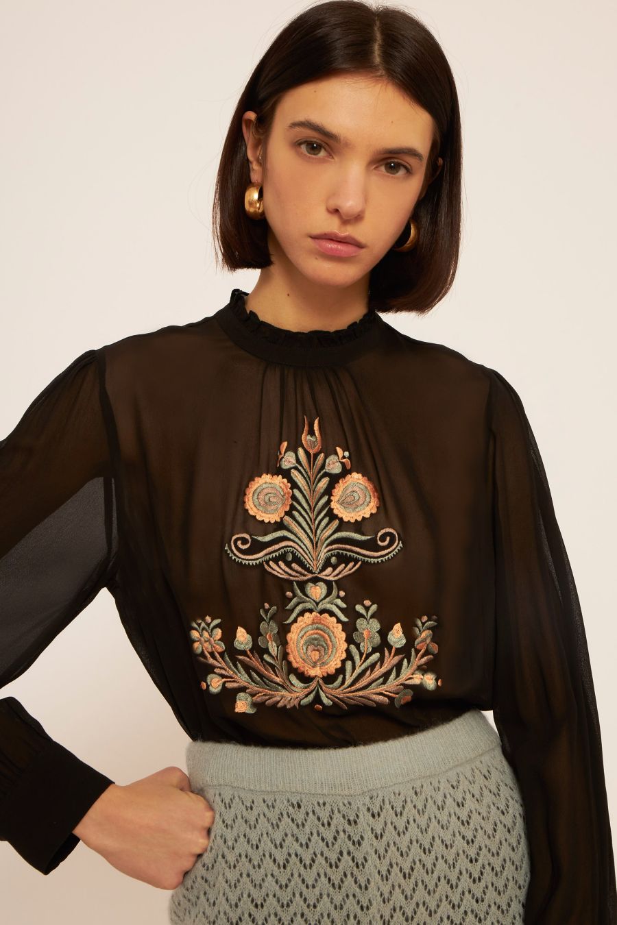 Antikbatik Igor embroidered top