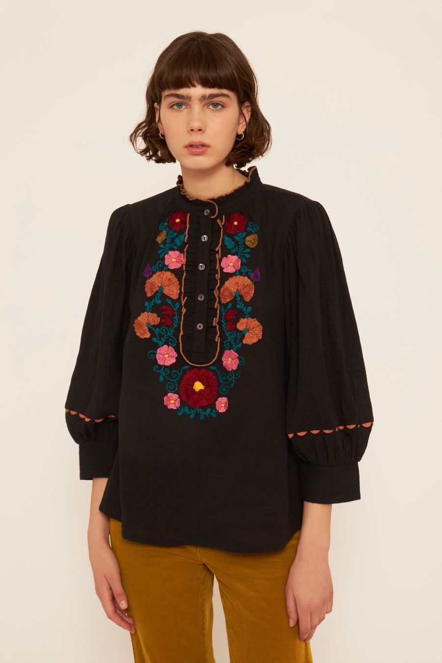 Antikbatik Mathilde embroidered blouse 