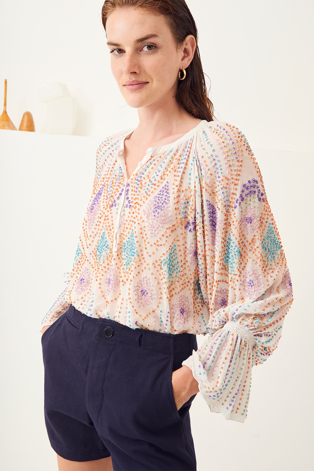 Blouse brodée Emilia - Blanc - Antik Batik (photo) Blouse brodée Emilia - Blanc - Antik Batik (photo)