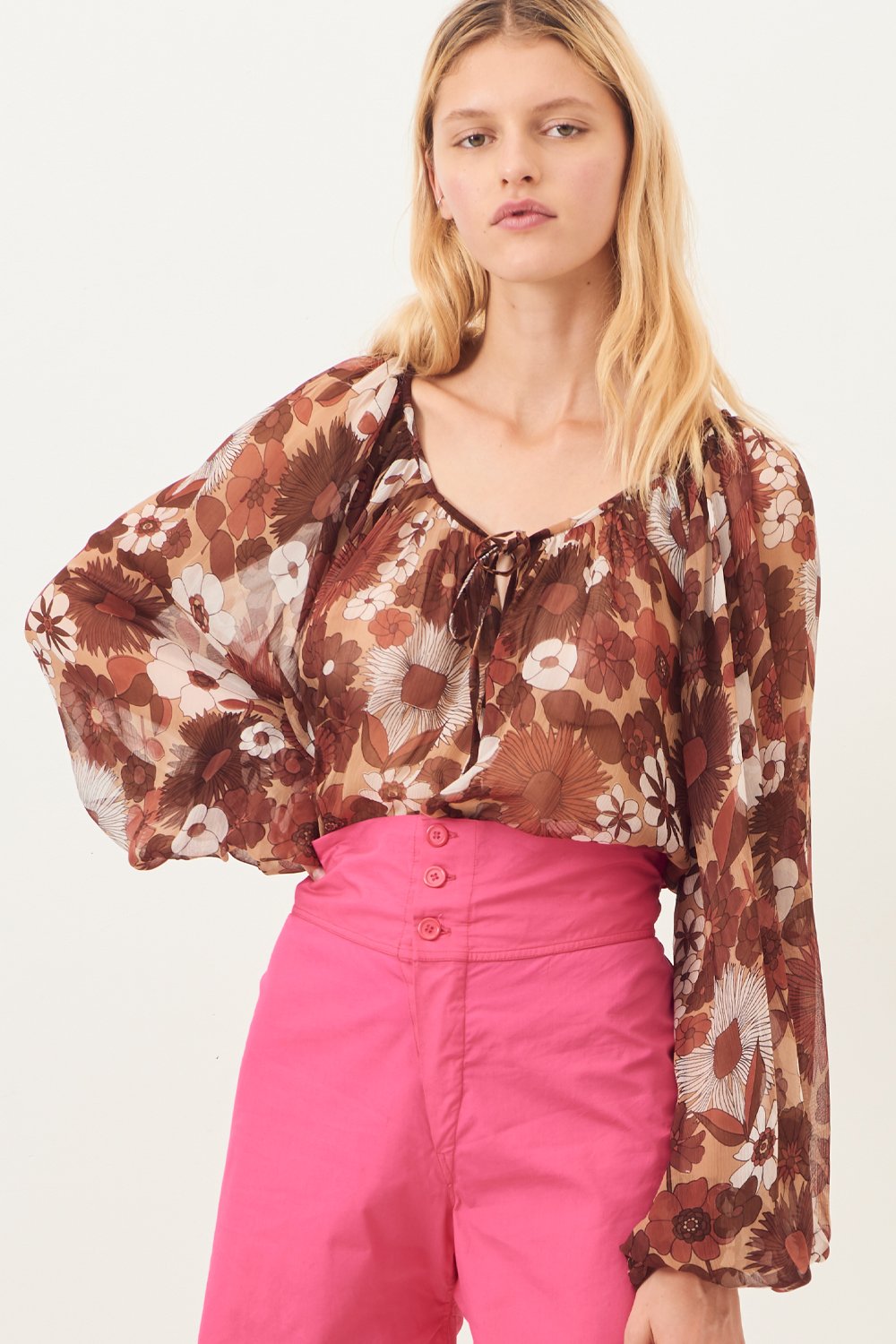 Blouse transparente Lorette - Marron - Antik Batik (photo) Blouse transparente Lorette - Marron - Antik Batik (photo)