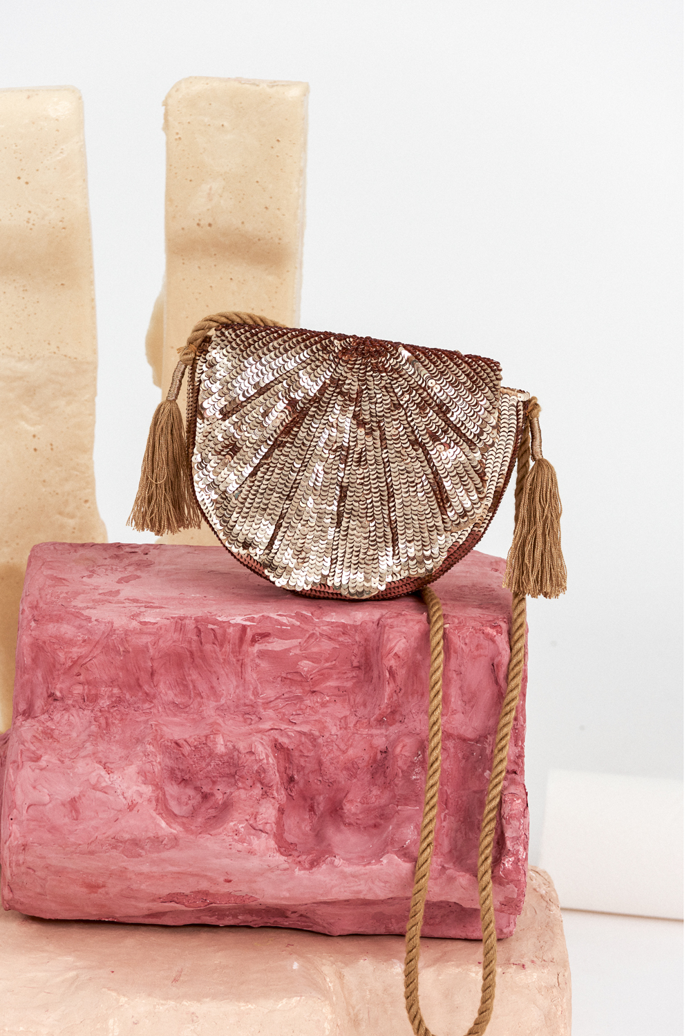 Pochette à sequins Shelly - Doré - Antik Batik (photo) Pochette à sequins Shelly - Doré - Antik Batik (photo)